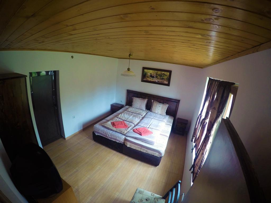 Krai Potoka Hotell Krusjuna Exteriör bild